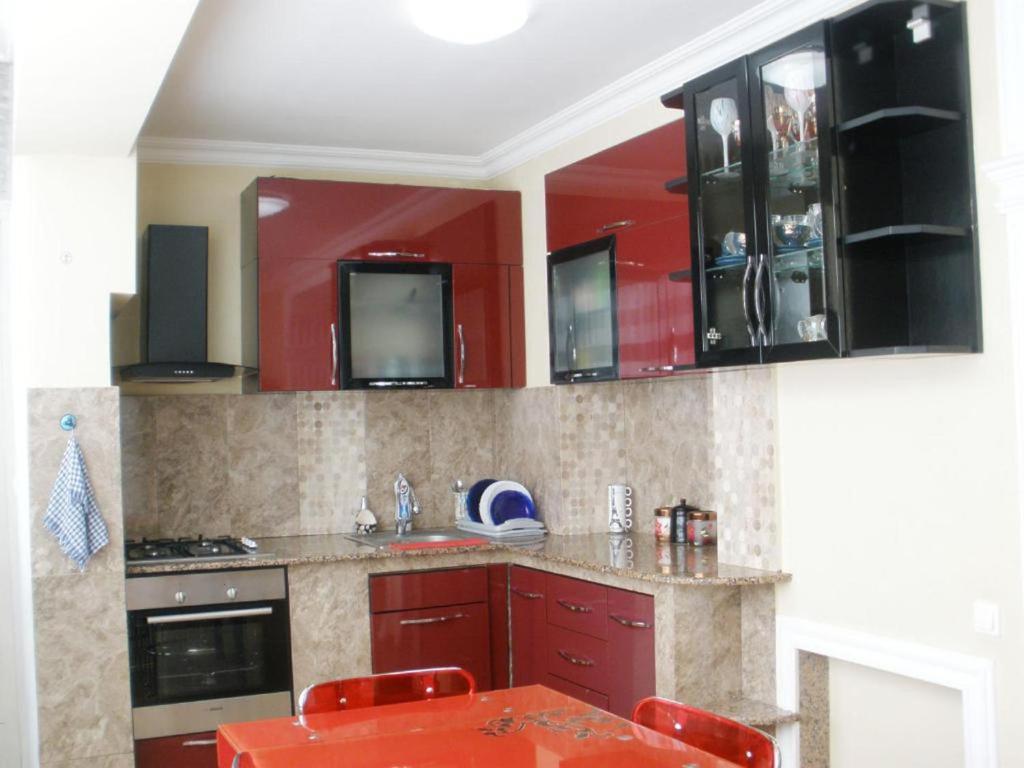 Gocha's apartaments room 5